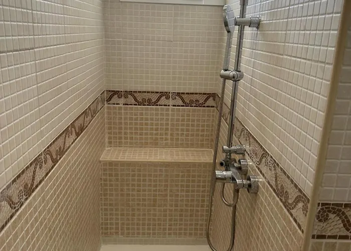 Daire Kalma House,by Mahbo